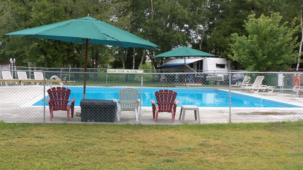 Franklin Motel, Tent & Trailer Park Норт-Бей Екстер'єр фото